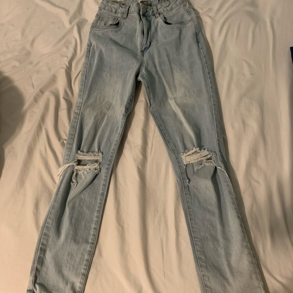Light wash high waisted jeans